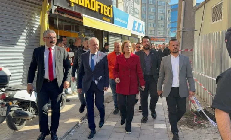 Gebze’de Bina Çöktü: CHP Heyeti İnceleme Yaptı!