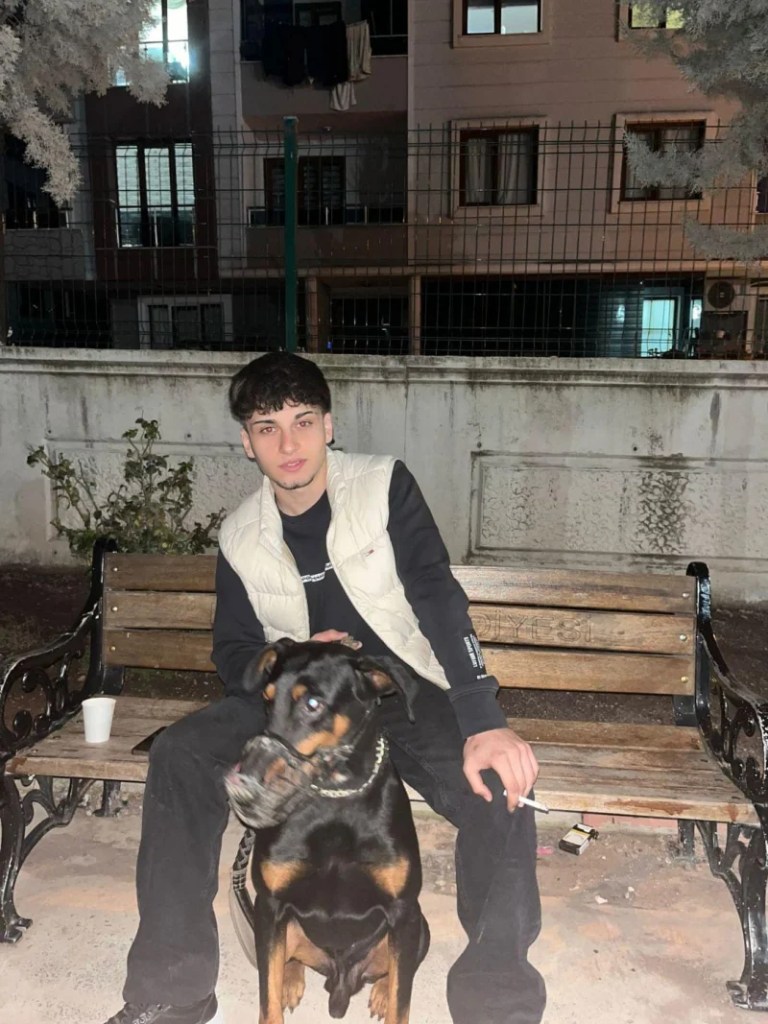 İzmit’te 16 yaşındaki Furkan Efe Kayraldağ kayıp!