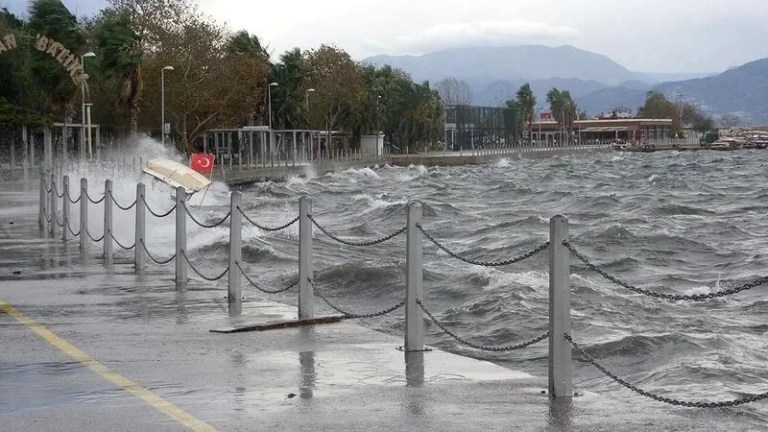 Kocaeli’de Fırtına Uyarısı!