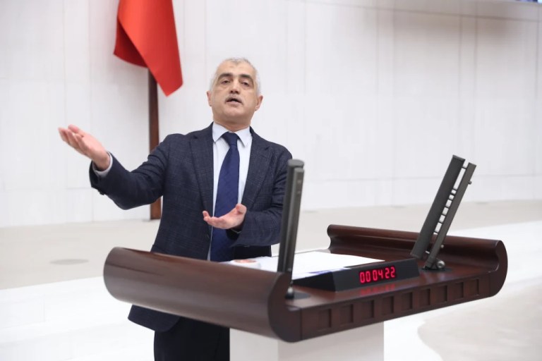 Gergerlioğlu: Kartepe’yi ‘Kanser-tepe’ yapmanıza izin vermeyiz!