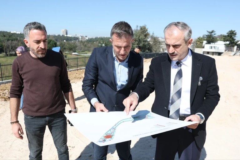 Çayırova’da Kent Park ve Fatih Sultan Mehmet Parkı yenileniyor