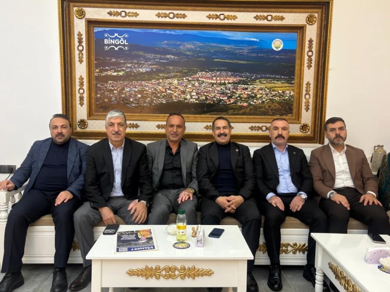 Dilovası’nda Cumhur İttifakı bayram coşkusu